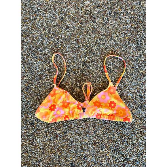 Kulani Kinis Swim New Kulani Kinis Bralette Top In Wallflower